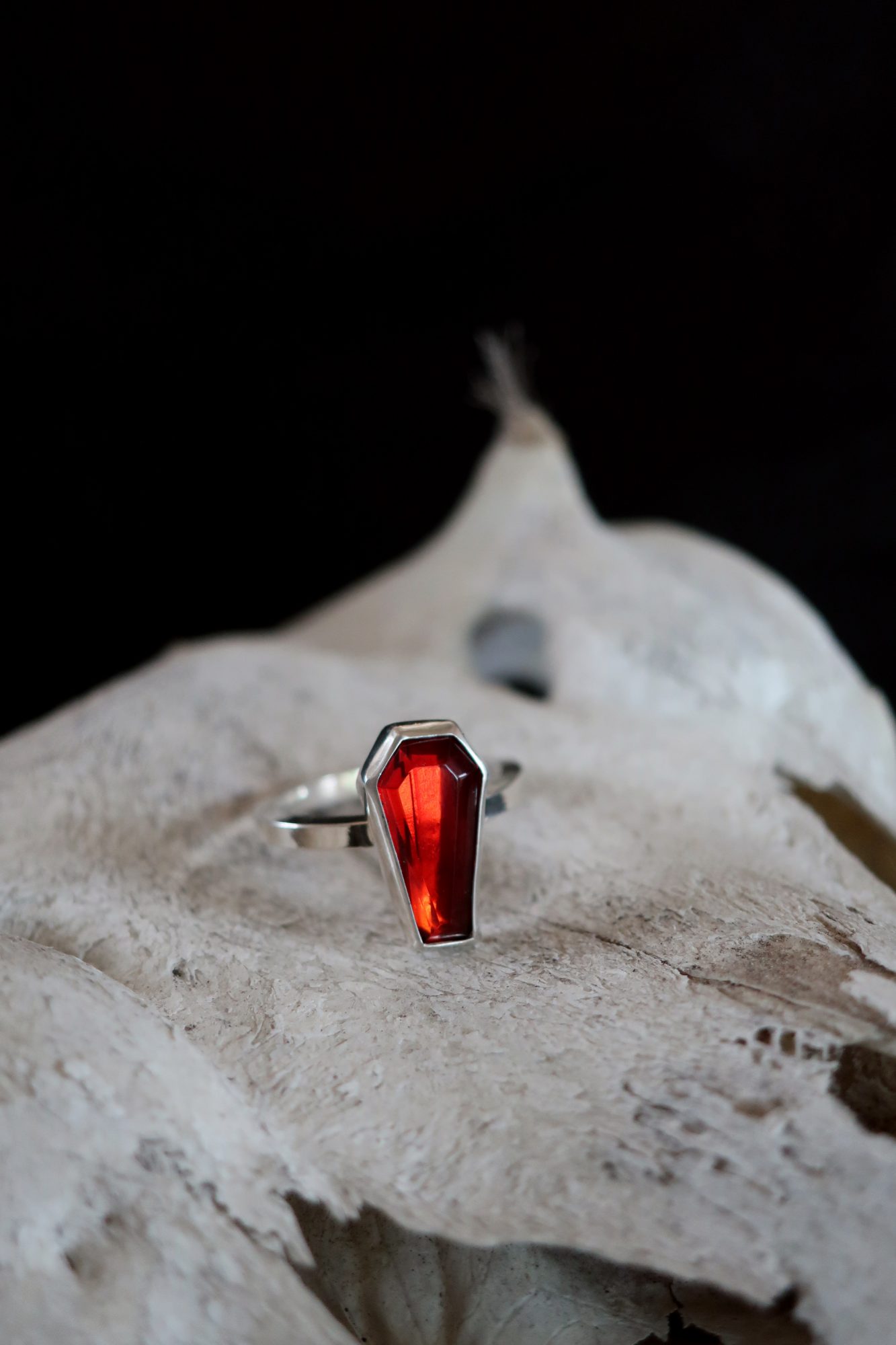 Silver Tungsten Ring, Garnet Red Gemstone Inlay - 6MM – Redwood Rings